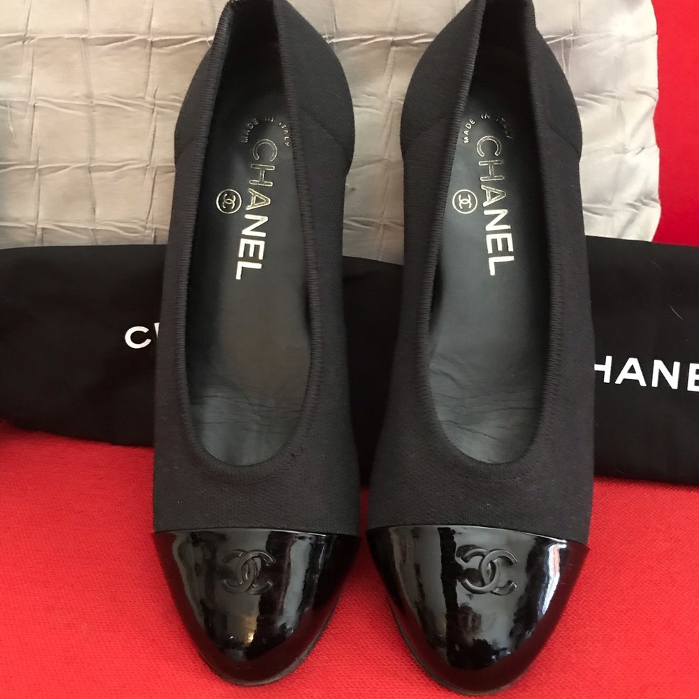 Chanel Ballet Flats!